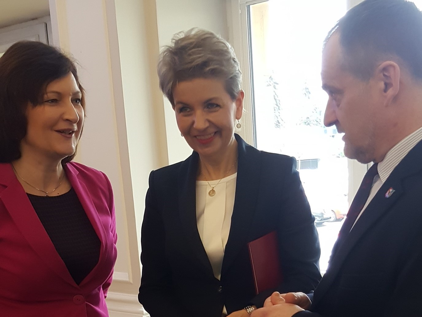 Alina Nowak, Podsekretarz Stanu w Ministerstwie Rodziny, Pracy i Polityki Społecznej, p. Ewa Leniart, Wojewody Podkarpackiego i Jerzy Cypryś, Wojewódzki Komendant OHP