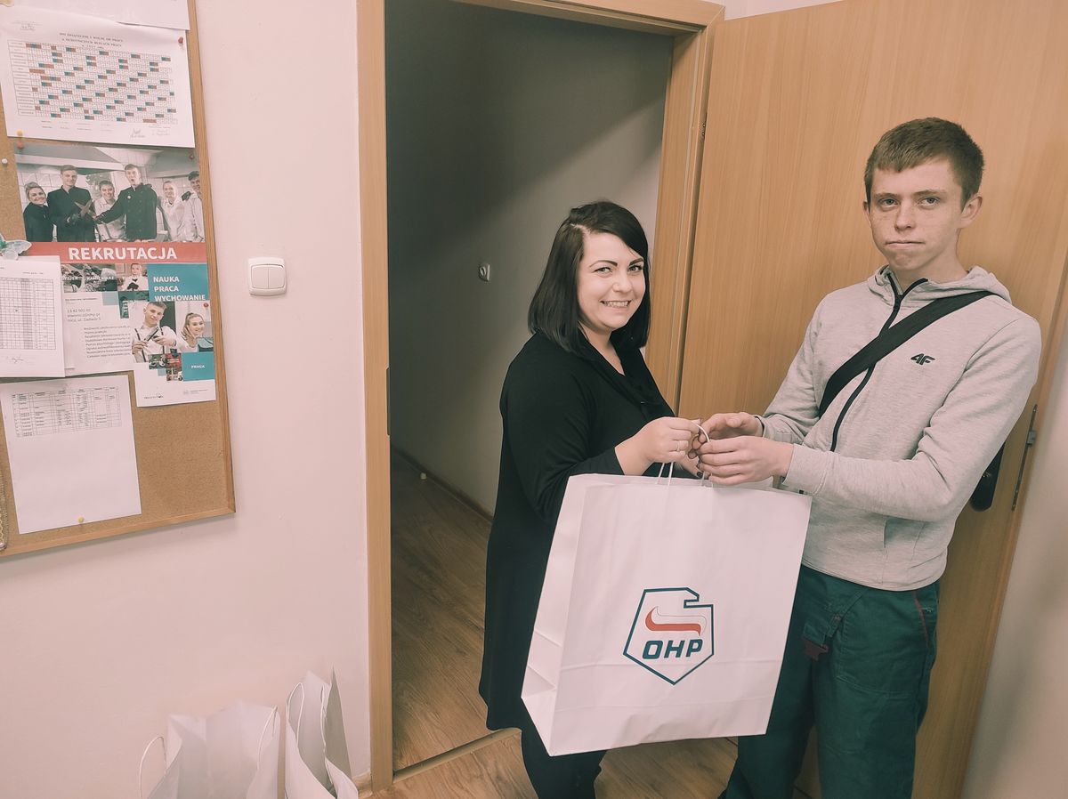 Zdj.2.KONKURS O ZNAJOMOŚCI ZASAD PIŁKI NOŻNEJ W OSIW W IWONICZU