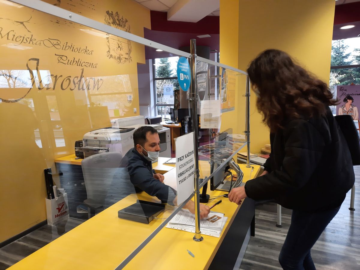 3 UDZIAŁ UCZESTNIKÓW JAROSŁAWSKIEGO HUFCA PRACY W ZAJĘCIACH BIBLIOTECZNYCH