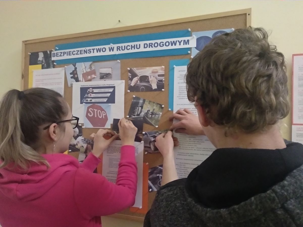 ZAKOŃCZENIE PROGRAMU BEZPIECZEŃSTWO W RUCHU DROGOWYM W TARNOBRZESKIM HUFCU PRACY 3