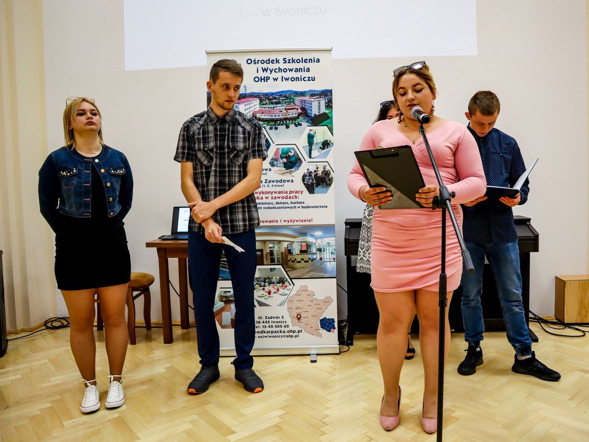 Zdj.1.Ośrodek Szkolenia i Wychowania w Iwoniczu zakończył Rok Szkoleniowy 20212022