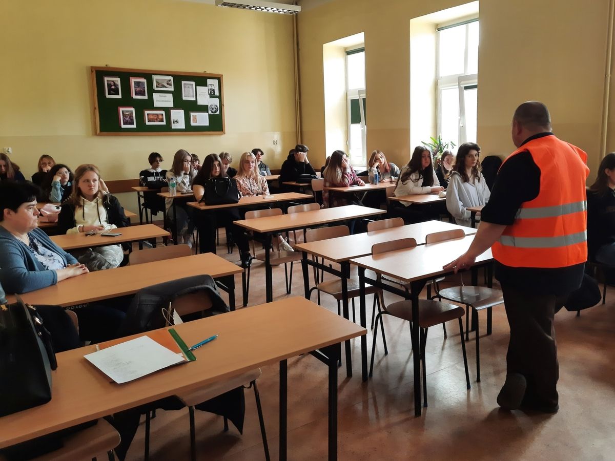 2 Uczymy się ratować ludzkie życie