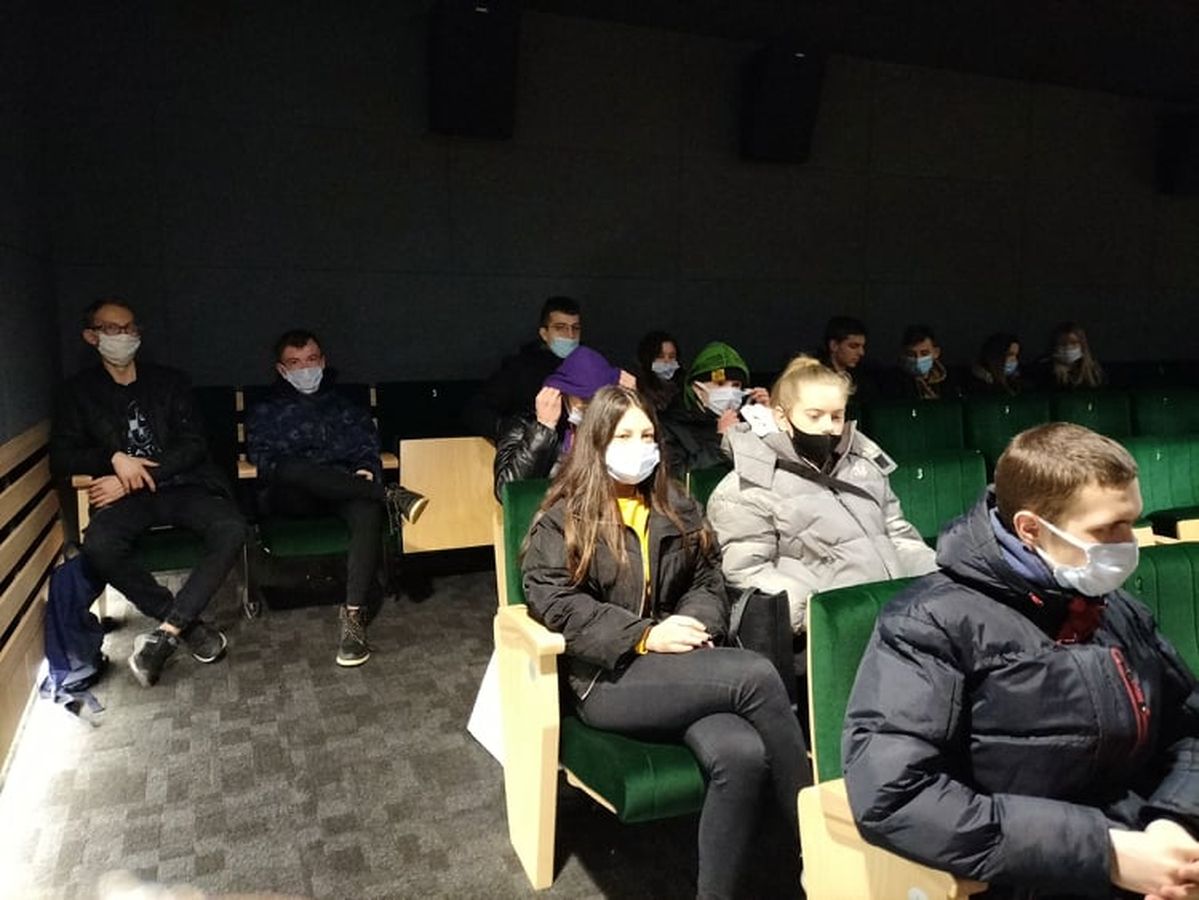 Wyjście do kina z 9 19 Hufcem Pracy w Dębicy 2