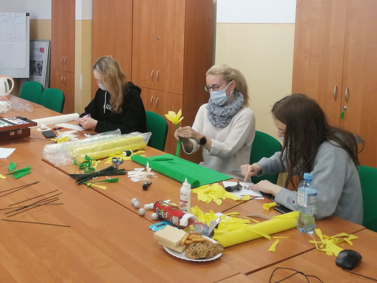  POLA NADZIEI POMOC POTRZEBUJĄCYM WSPARCIE KROŚNIEŃSKIEGO HOSPICJUM 1