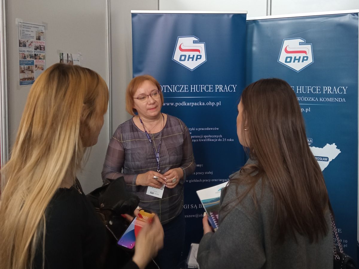 2 XVI EDYCJA PODKARPACKICH TARGÓW EDUKACYJNYCH W RZESZOWIE