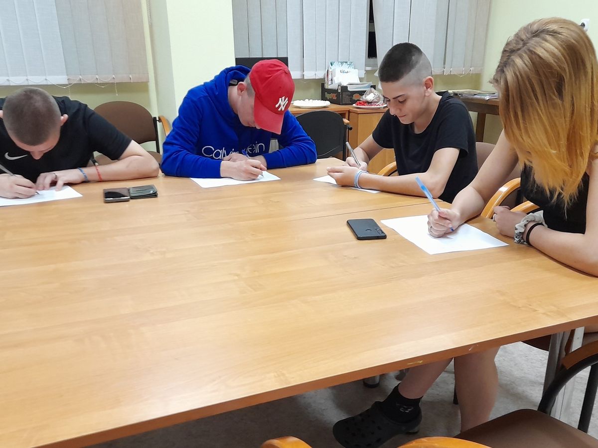 TWÓRCZO POMYSŁOWO I KREATYWNIE W OSIW IWONICZ 1