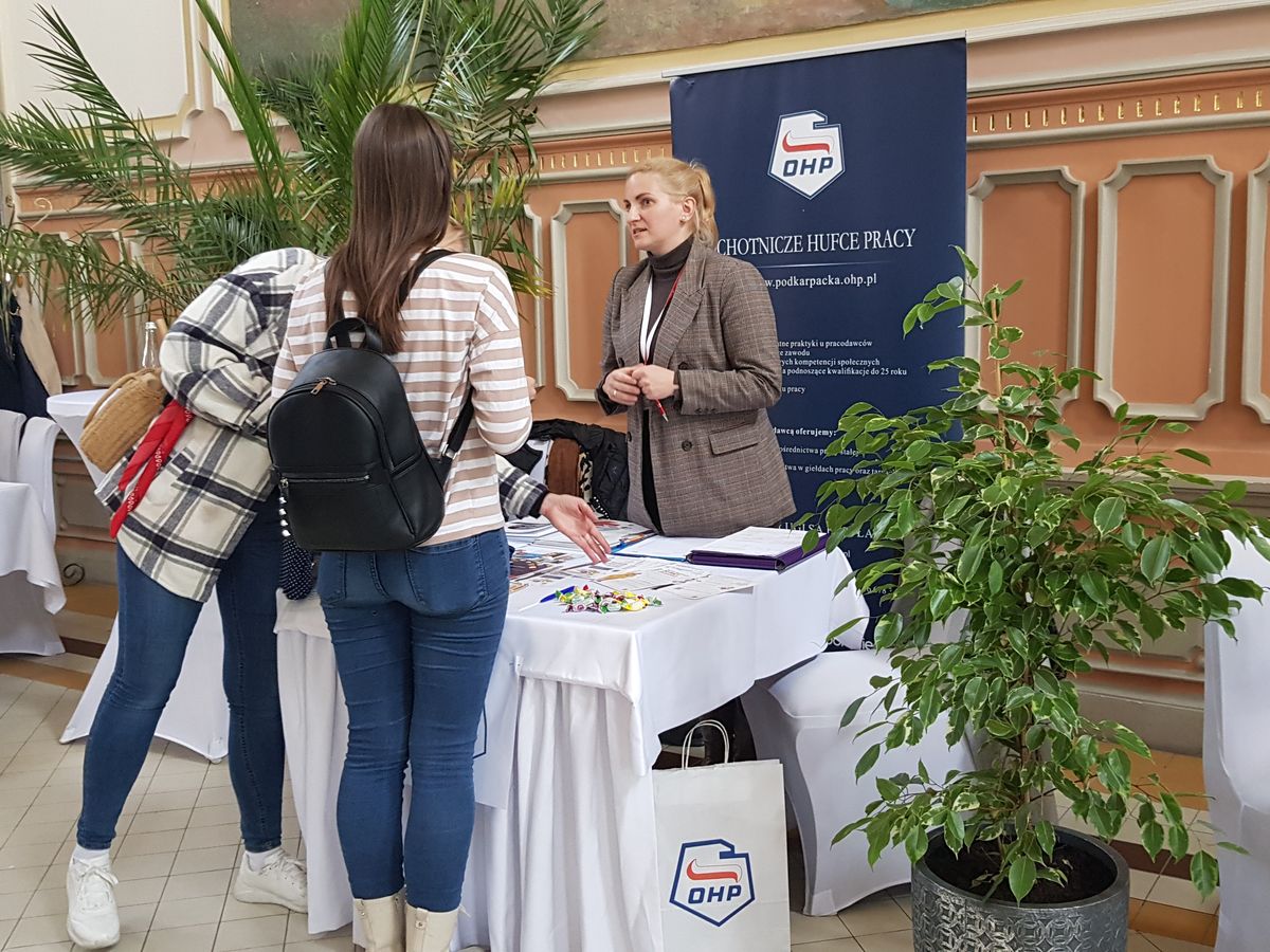 Ochotnicze Hufce Pracy na Targach Pracy w Przemyślu 2
