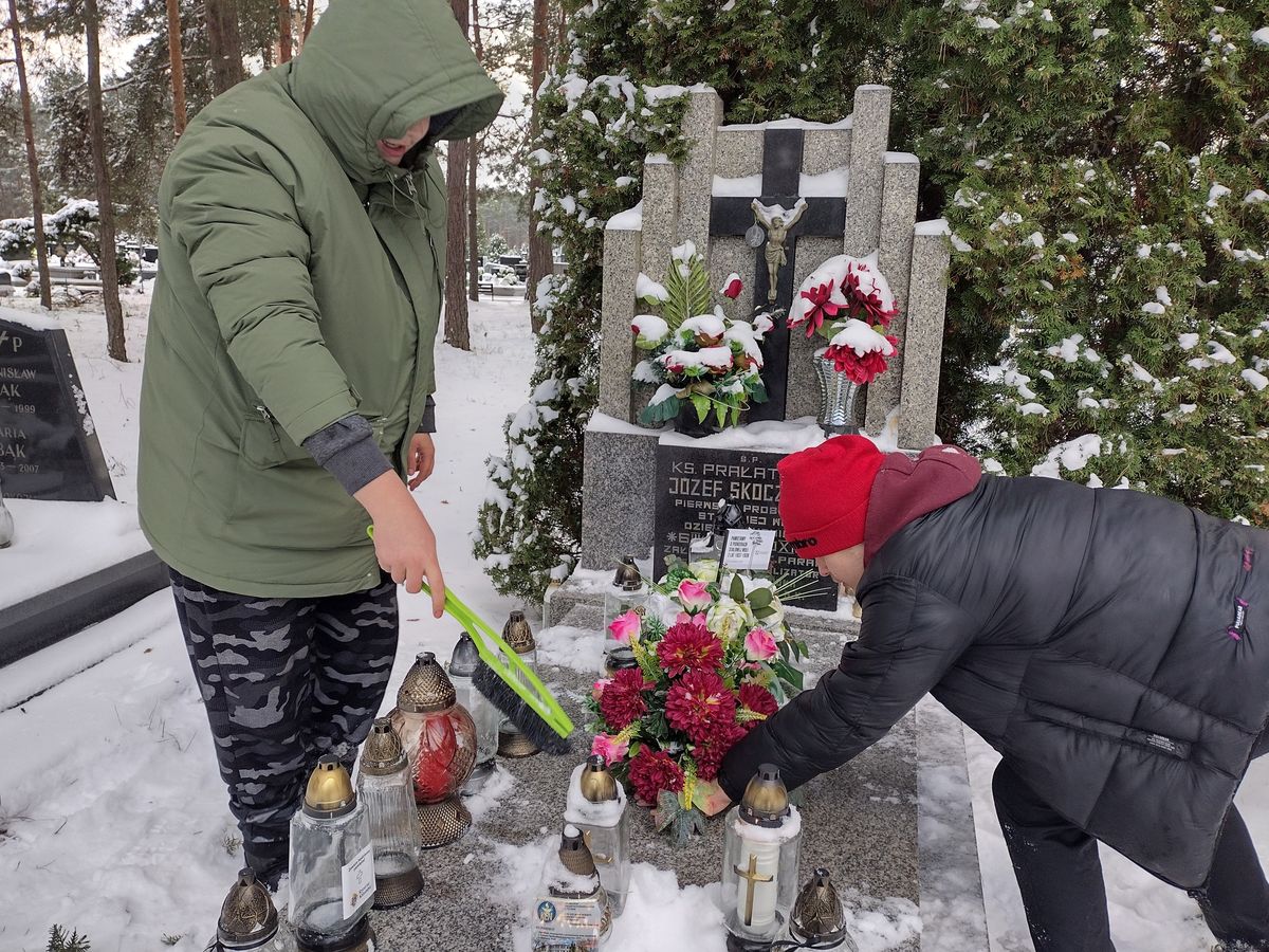 INICJATYWA PAMIĘTAMY O ZMARŁYCH 2