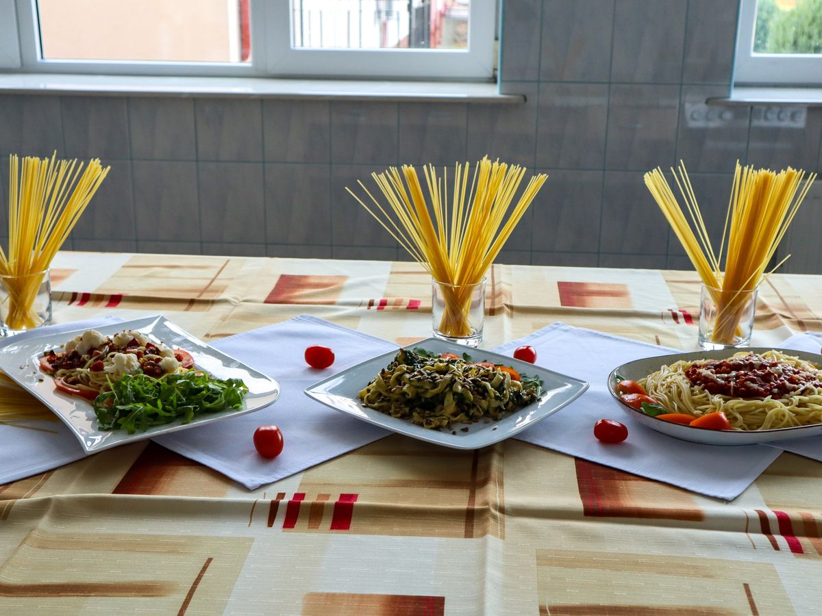 ŚWIATOWY DZIEŃ SPAGHETTI ZA ZAJĘCIACH PRAKTYCZNYCH W OSIW IWONICZ 3