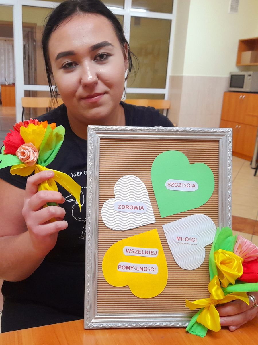 ZAJĘCIA W RAMACH KOŁA PLASTYCZNEGO 2