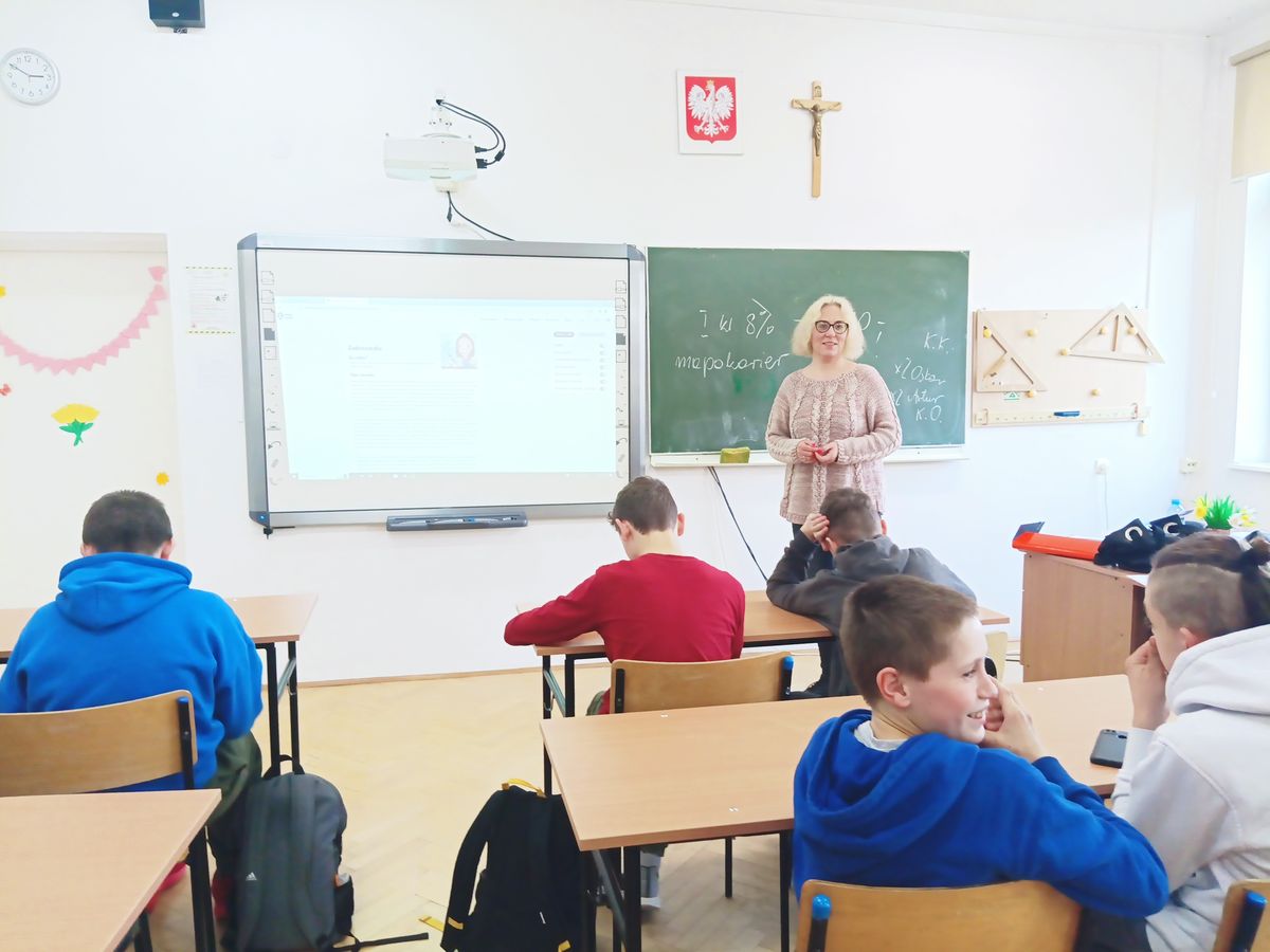 POROZMAWIAJMY O ZAWODACH PRZYSZŁOŚCI. ZAJĘCIA W ZS W PRZEWROTNEM 2