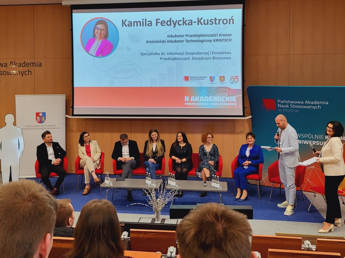 NA ŚCIEŻCE WŁASNEJ KARIERY II AKADEMICKIE FORUM BIZNESU PANS W KROŚNIE 4