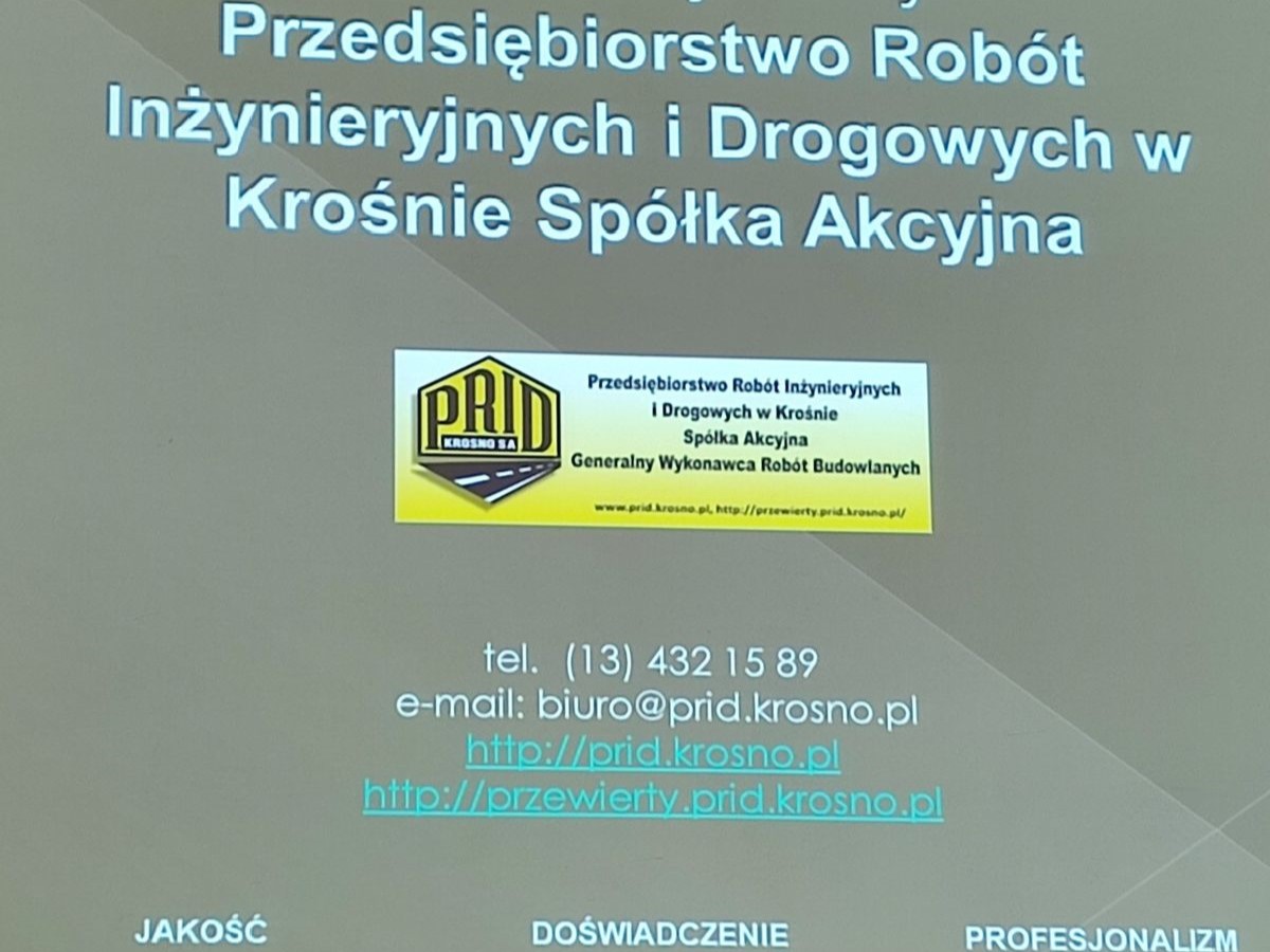 MŁODZIEŻ 9 10 NA SPOTKANIU Z KROŚNIEŃSKIM PRACODAWCĄ PRID 1