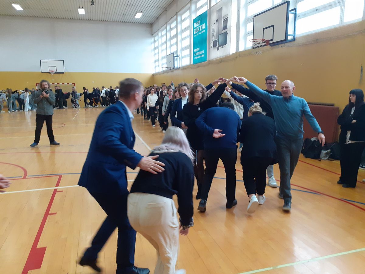 106 ROCZNICA ODZYSKANIA NIEPODLEGŁOSCI W KROŚNIENISKIEJ BUDOWLANCE 11