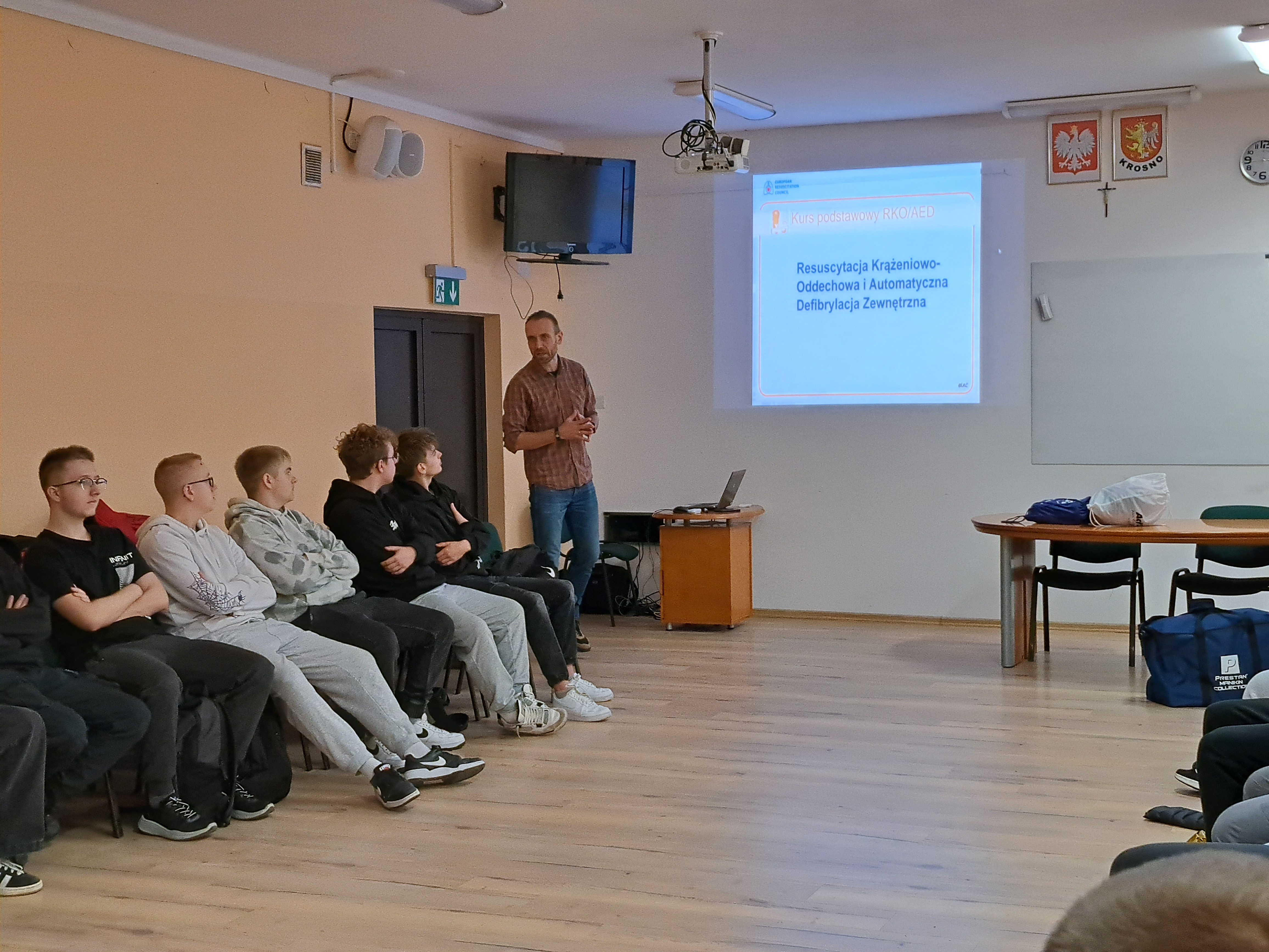SZKOLENIE PIERWSZA POMOC PRZEDNEDYCZNA DLA UCZESTNIKÓW 9 9 HUFCA PRACY W KROŚNIE 2jpg
