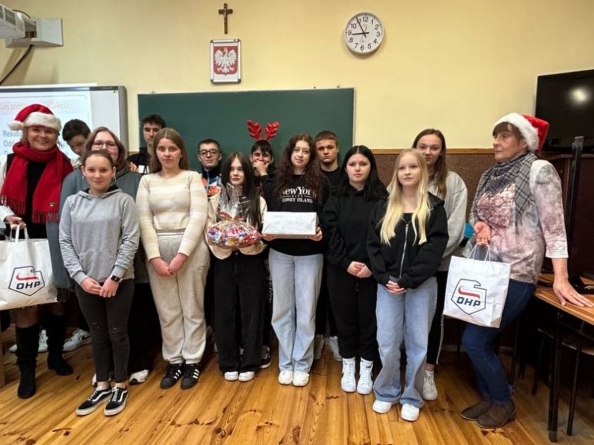 MIKOŁAJKOWE WIZYTY W 9 1 HUFCU PRACY W RZESZOWIE 8