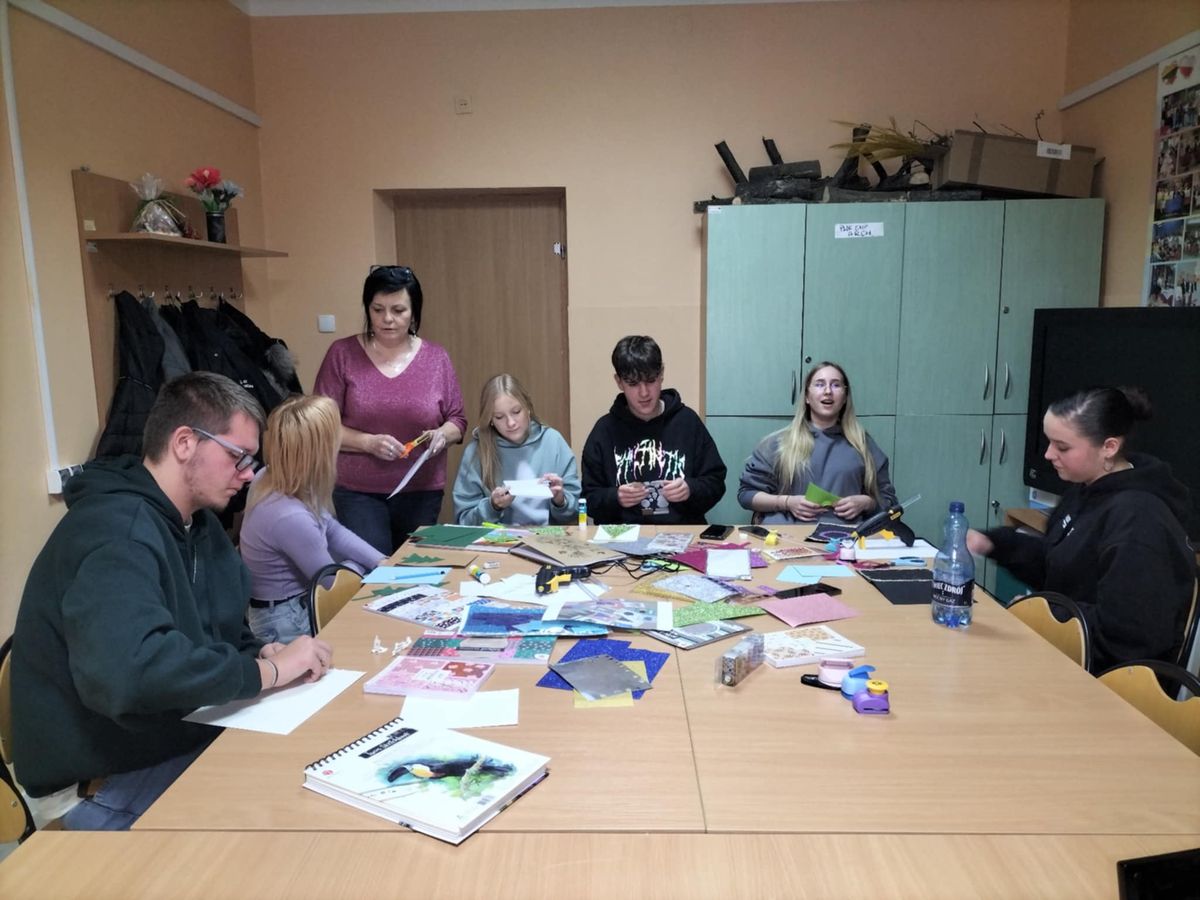 KARTKI BOŻONARODZENIOWE W DĘBICKIM HUFCU 3