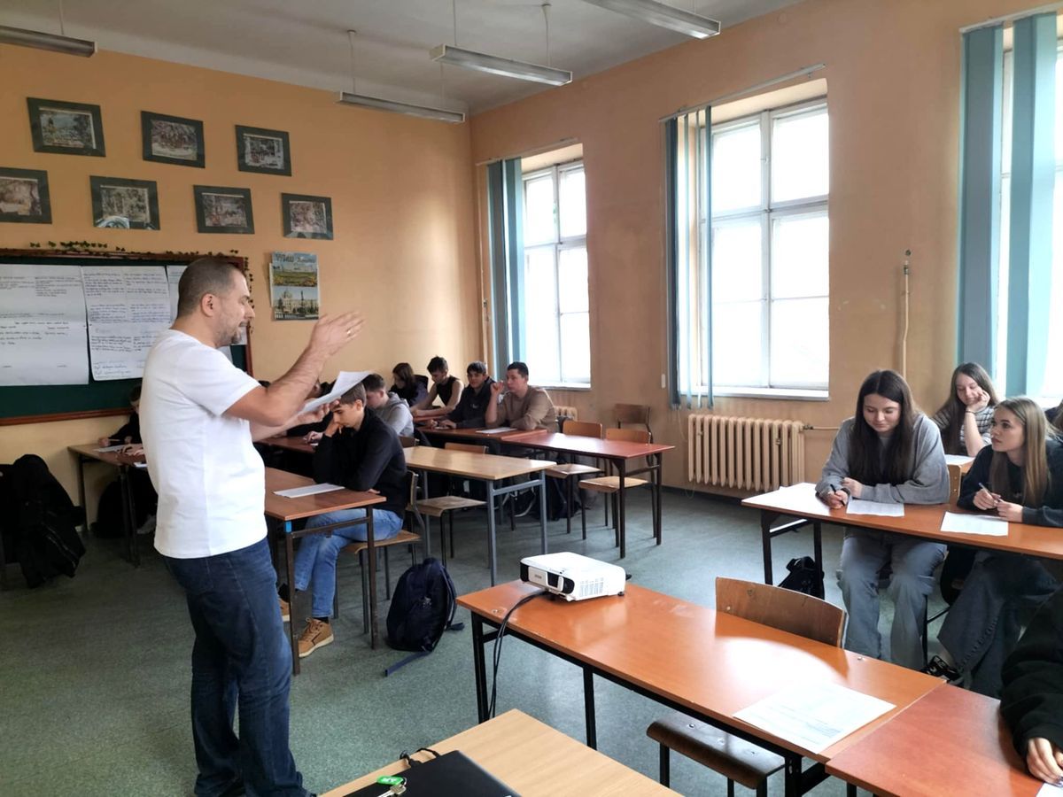 DĘBICKA MŁODZIEŻ SPRAWDZA SWOJE PREDYSPOZYCJE ZAWODOWE 3