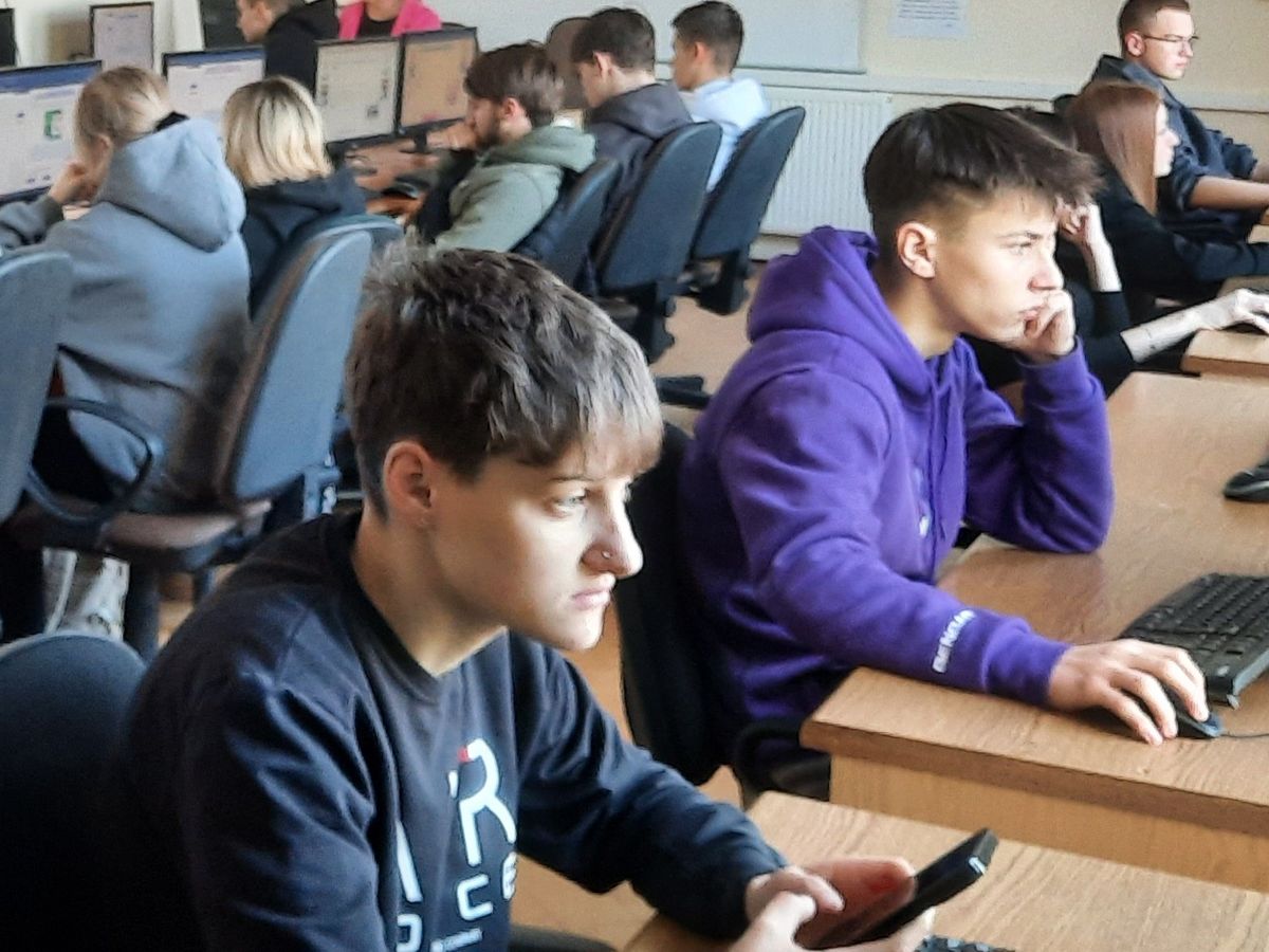 ZAJĘCIA PRZYGOTOWUJĄCE DO EGZAMINÓW ZAWODOWYCH 2
