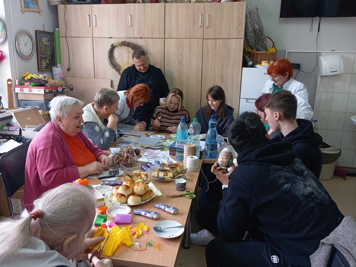 Warsztaty wielkanocne w przemyskim 9 13 Hufcu Pracy 3