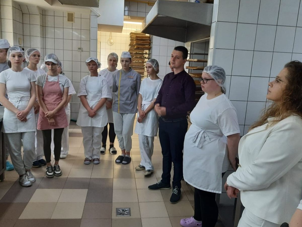 Egzaminy Potwierdzające Kwalifikacje Zawodowe w 9 10 Hufcu Pracy w Krośnie 3
