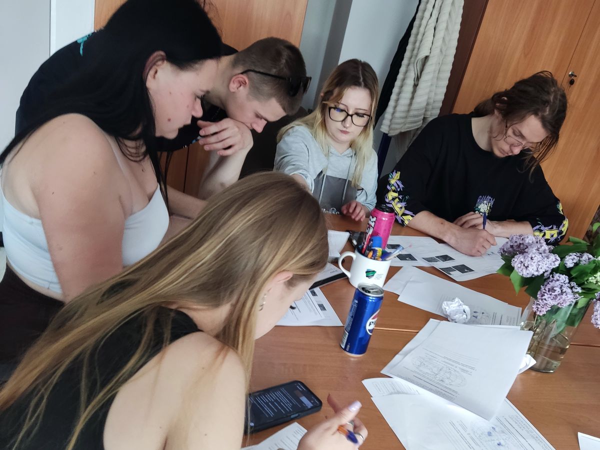 Pomoc koleżeńska w Tarnobrzeskim Hufcu Pracy 2