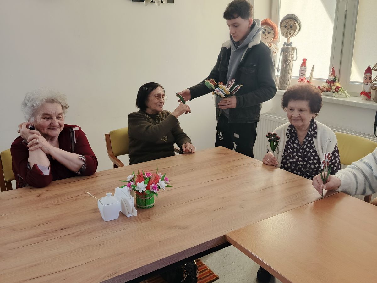 DZIEŃ BABCI I DZIADKA W IWONICZU 2