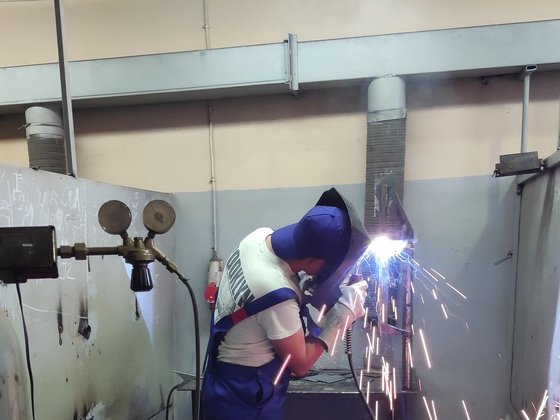 WAKACYJNY KURS ZAWODOWY UCZESTNIKÓW 9 9 HP KROSNO 3