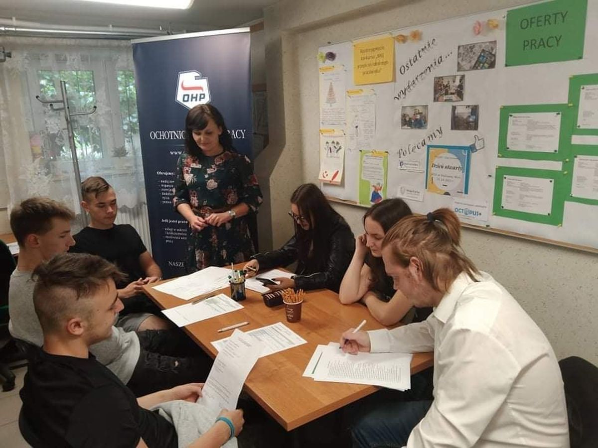 DZIEŃ OTWARTY DNIEM INTEGRACJI W STALOWOWOLSKIEJ JEDNOSTCE 2