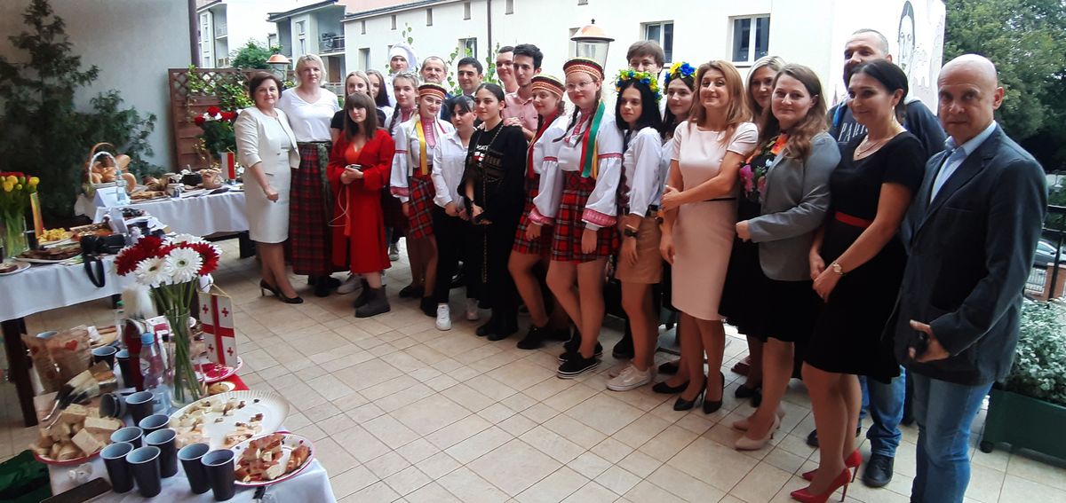 7. CZTERY KRAJE JEDEN CEL