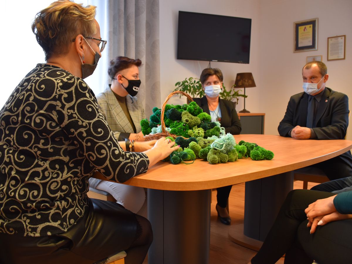 1. Podkarpacka młodziez na rzecz przemyskiego Hospicjum