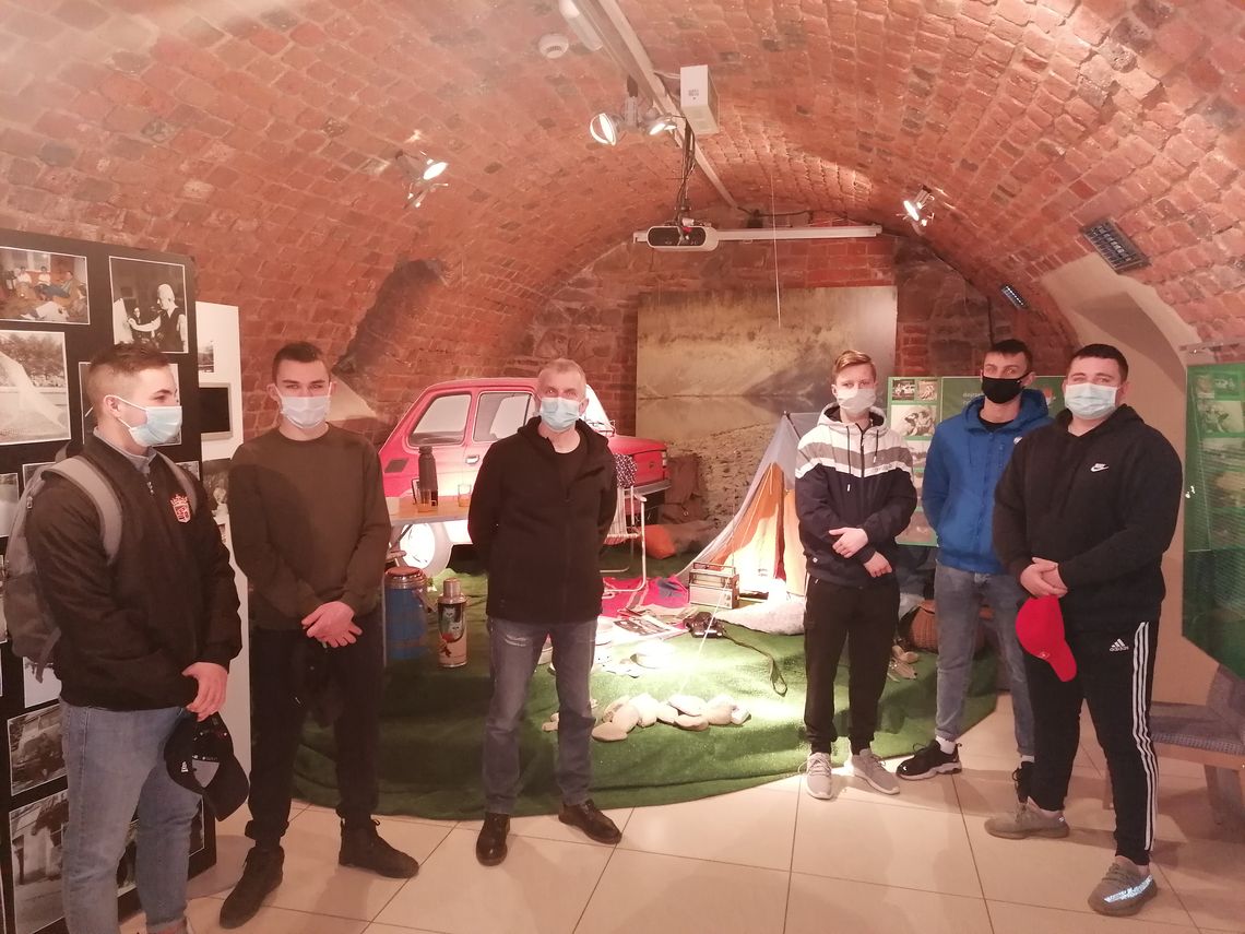 ZWIEDZAMY MUZEUM RZEMIOSŁA I PIWNICĘ PODCIENIAMI W KROŚNIE 2