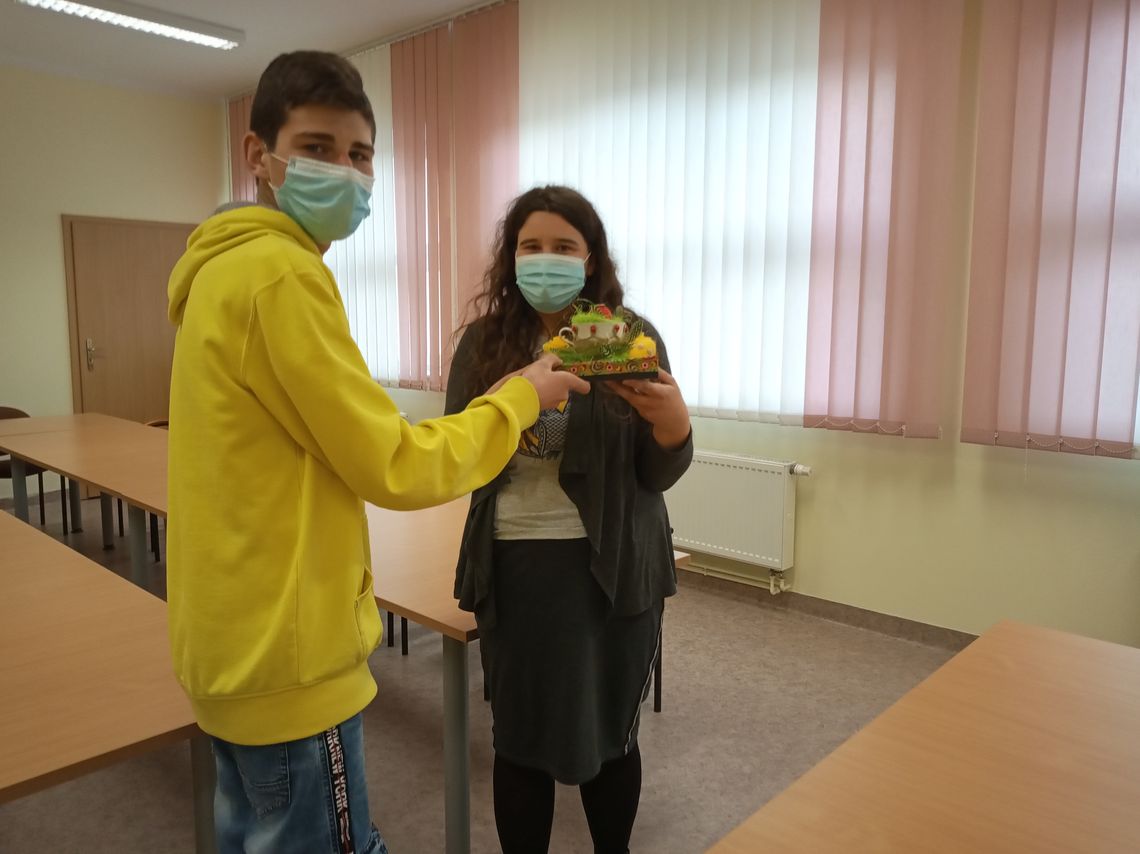 NAJPIĘKNIEJSZY STROIK WIELKANOCNY 3