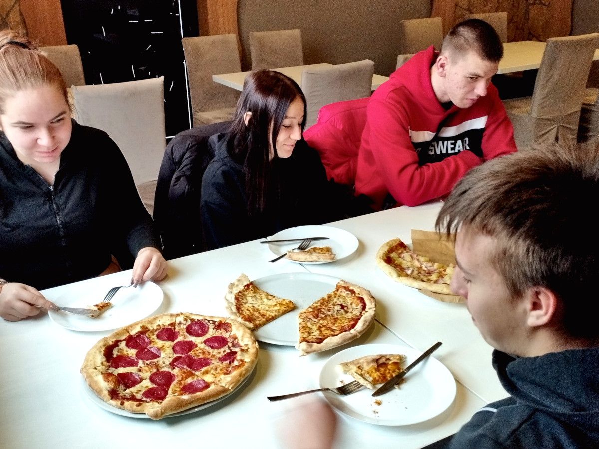 Hajnówka: Spotkanie przy pizzy