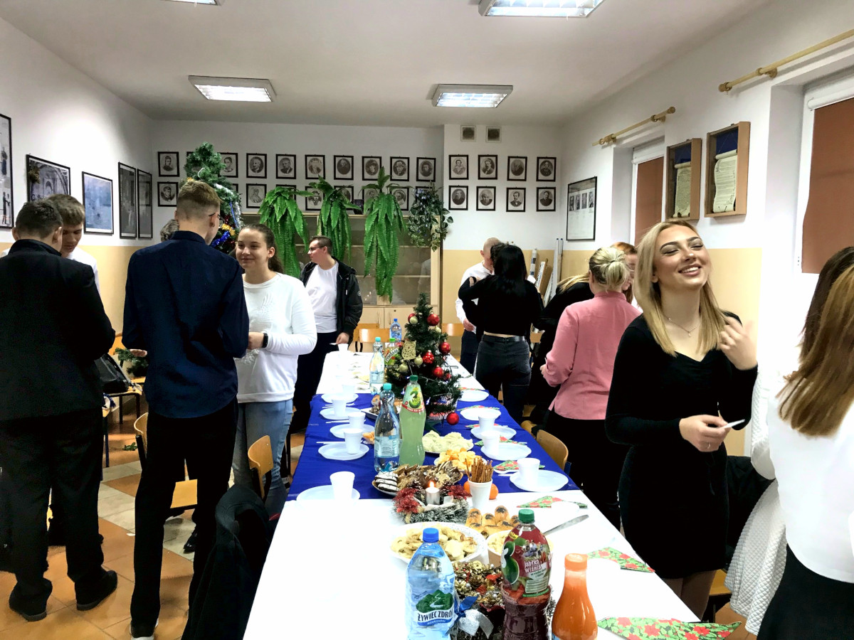 Łomża: Wigilie Hufca Pracy w Łomży