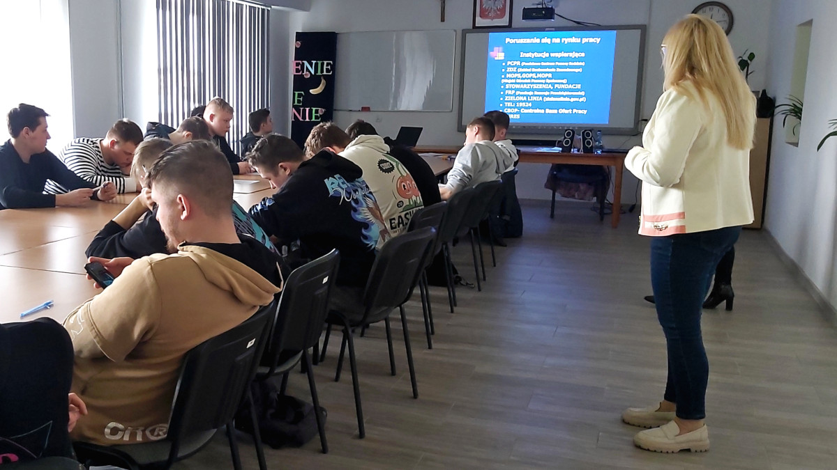 Suwałki: Przygotowanie młodzieży do wejścia na rynek pracy