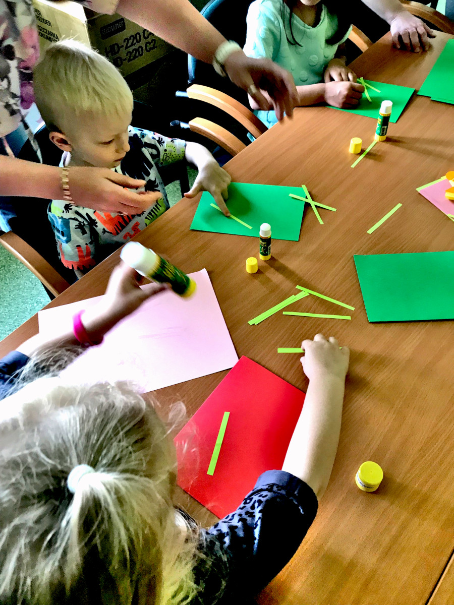 Zambrów: Dzień Matki z przedszkolakami