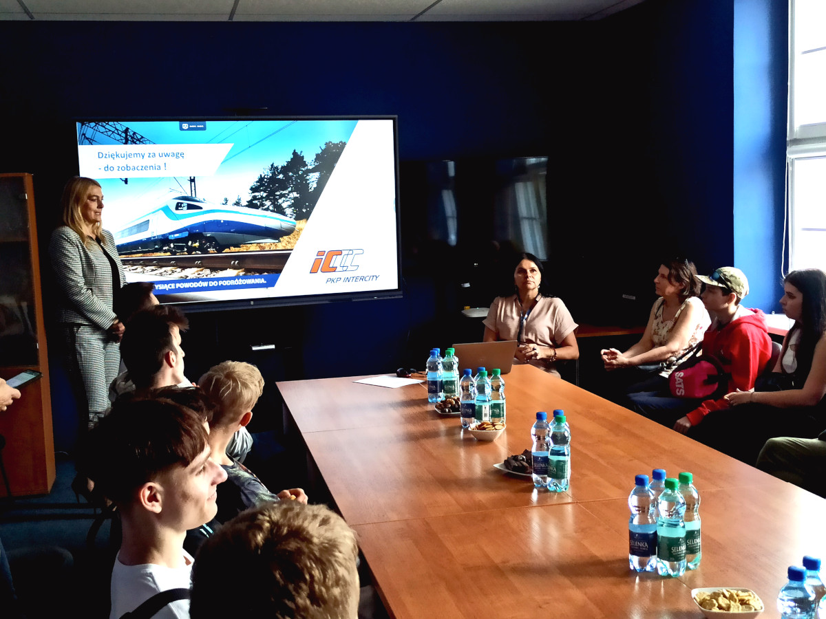 Białystok: Wizyta studyjna uczestników OHP w Sekcji PKP Intercity