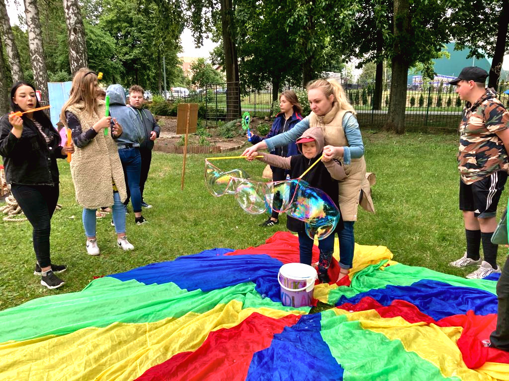 Łomża: „Kawka na trawce”