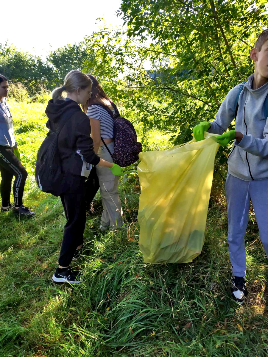  Zambrów: Sprzątanie świata łączy ludzi