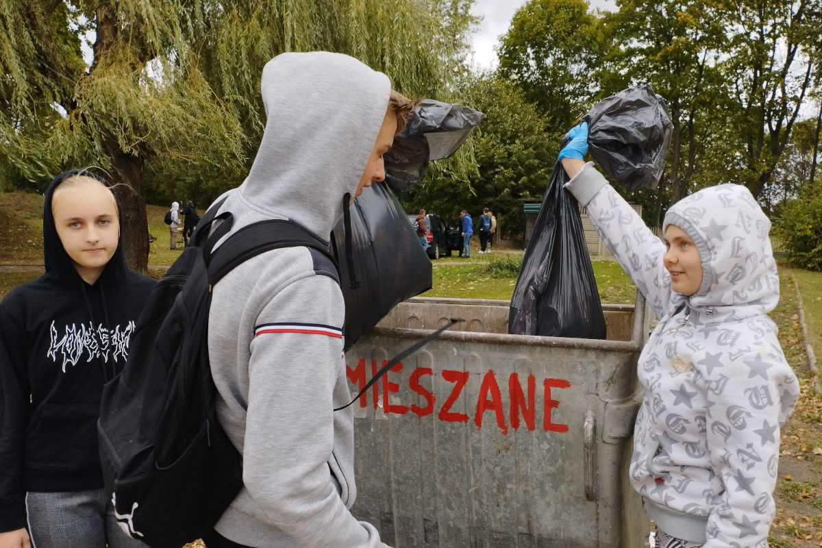 Grajewo: Sprzątanie świata