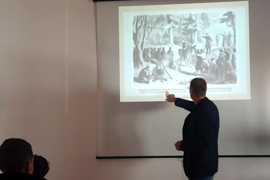 Łomża: 160 lat temu „Poszli nasi w bój bez broni”